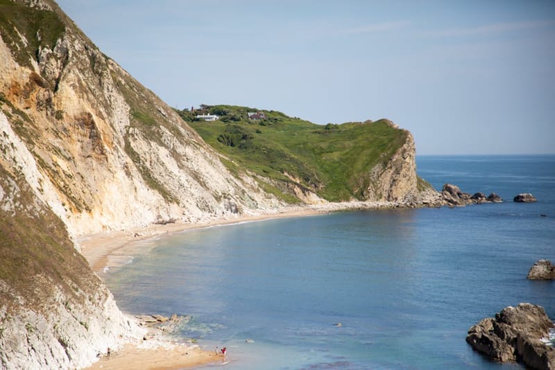 Pet-Friendly Dorset Coast Walks UK 2026